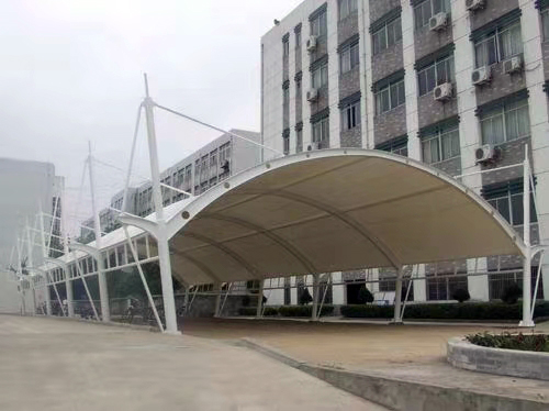 電動(dòng)車(chē)車(chē)棚